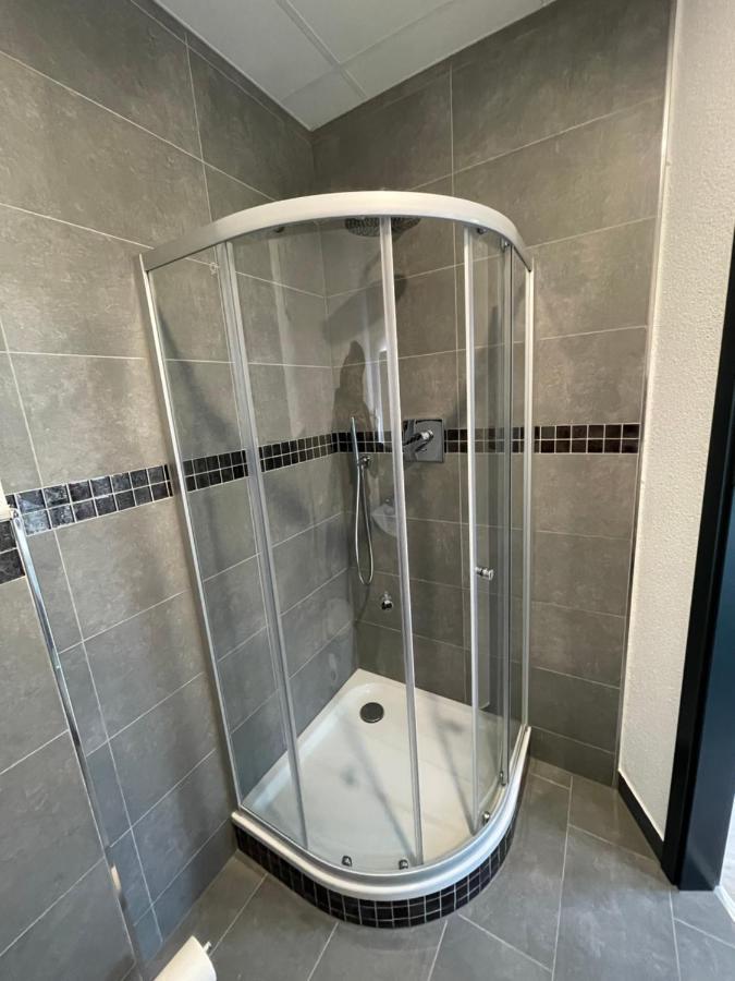 Yebs Hotel غنزبرغ المظهر الخارجي الصورة