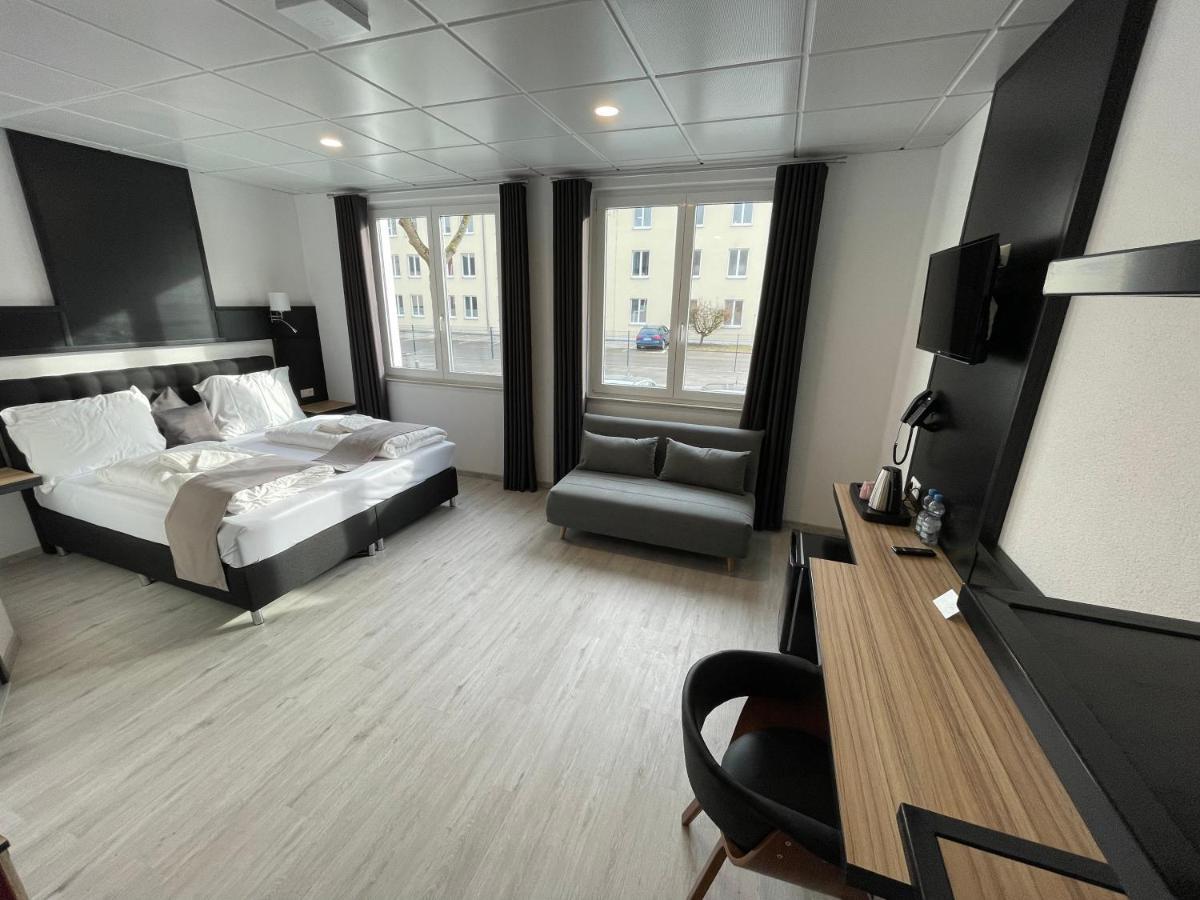 Yebs Hotel غنزبرغ المظهر الخارجي الصورة