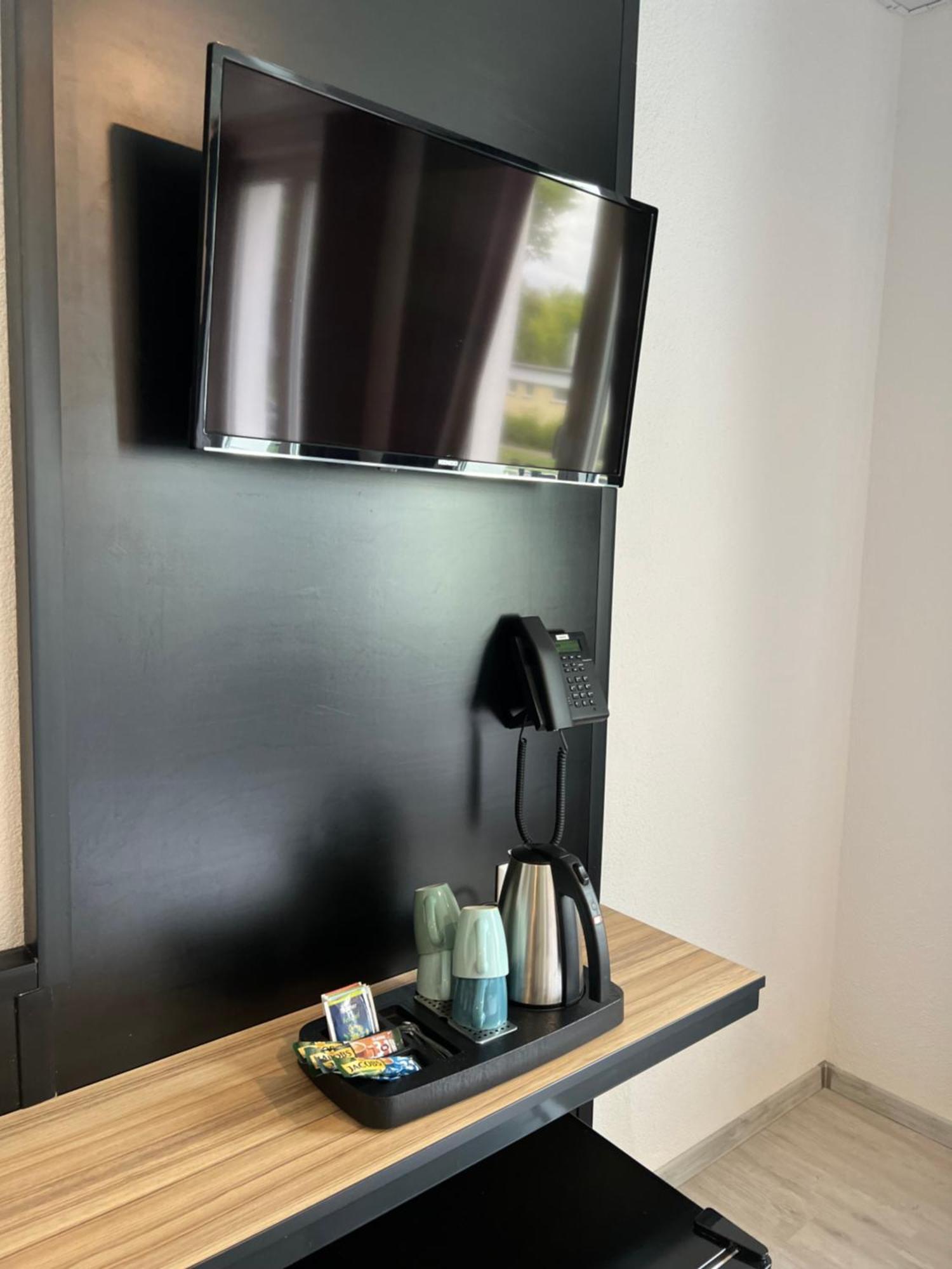 Yebs Hotel غنزبرغ المظهر الخارجي الصورة
